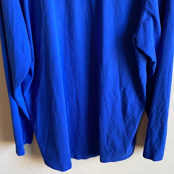 Nike Men's Royal Blue Dri-Fit Hoodie (lightweight) - Picture 11 of 13